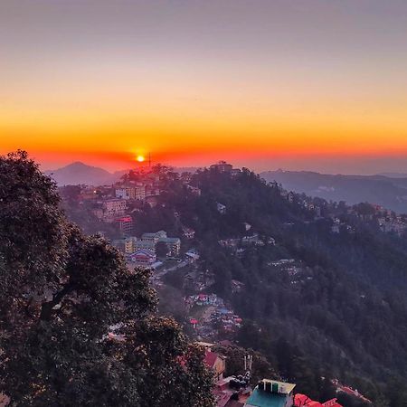 The Ashoka Inn 300Mts Walkable From Mall Road Shimla Exterior photo