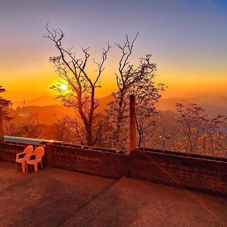 The Ashoka Inn 300Mts Walkable From Mall Road Shimla Exterior photo