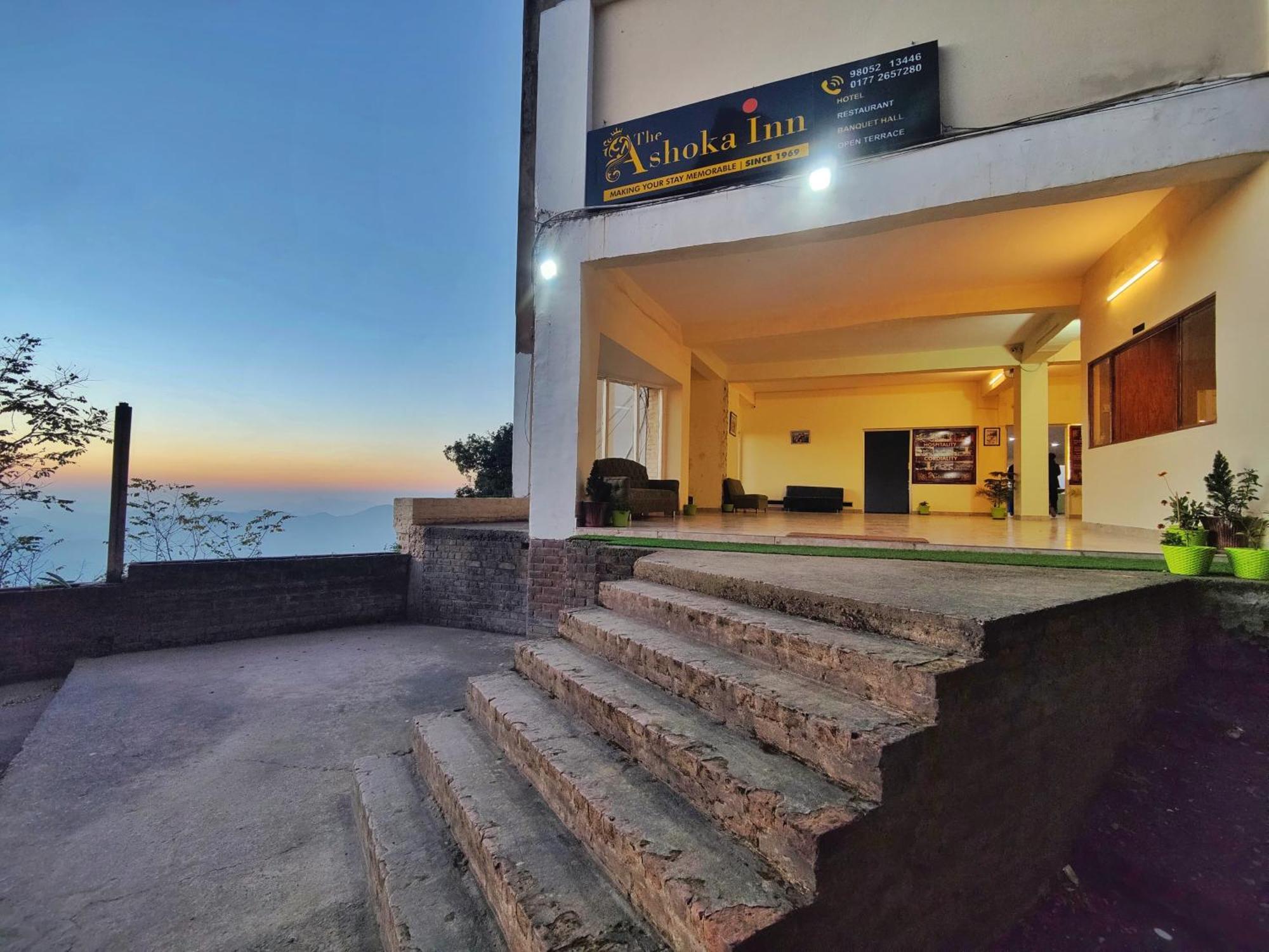 The Ashoka Inn 300Mts Walkable From Mall Road Shimla Exterior photo