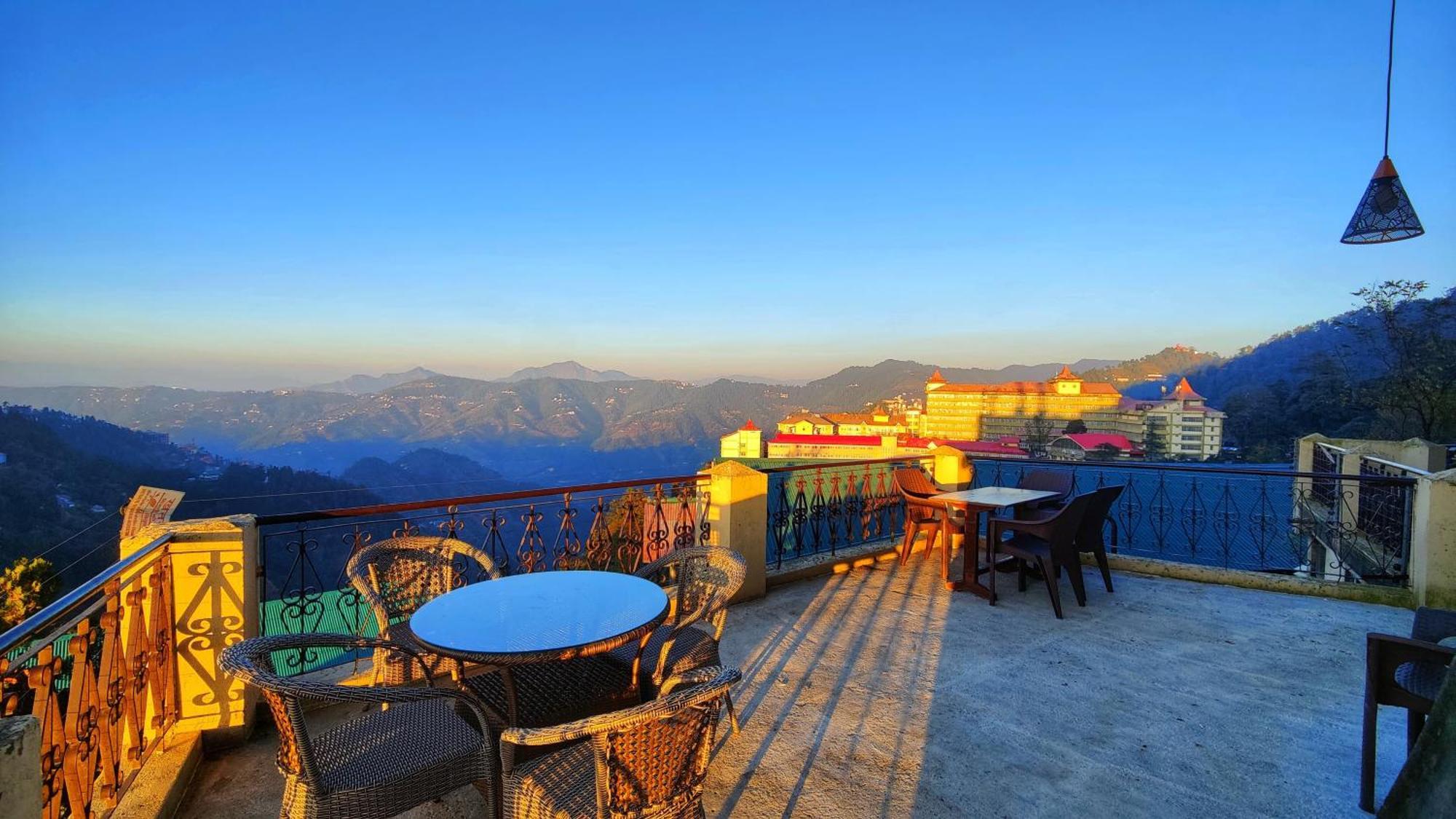 The Ashoka Inn 300Mts Walkable From Mall Road Shimla Exterior photo