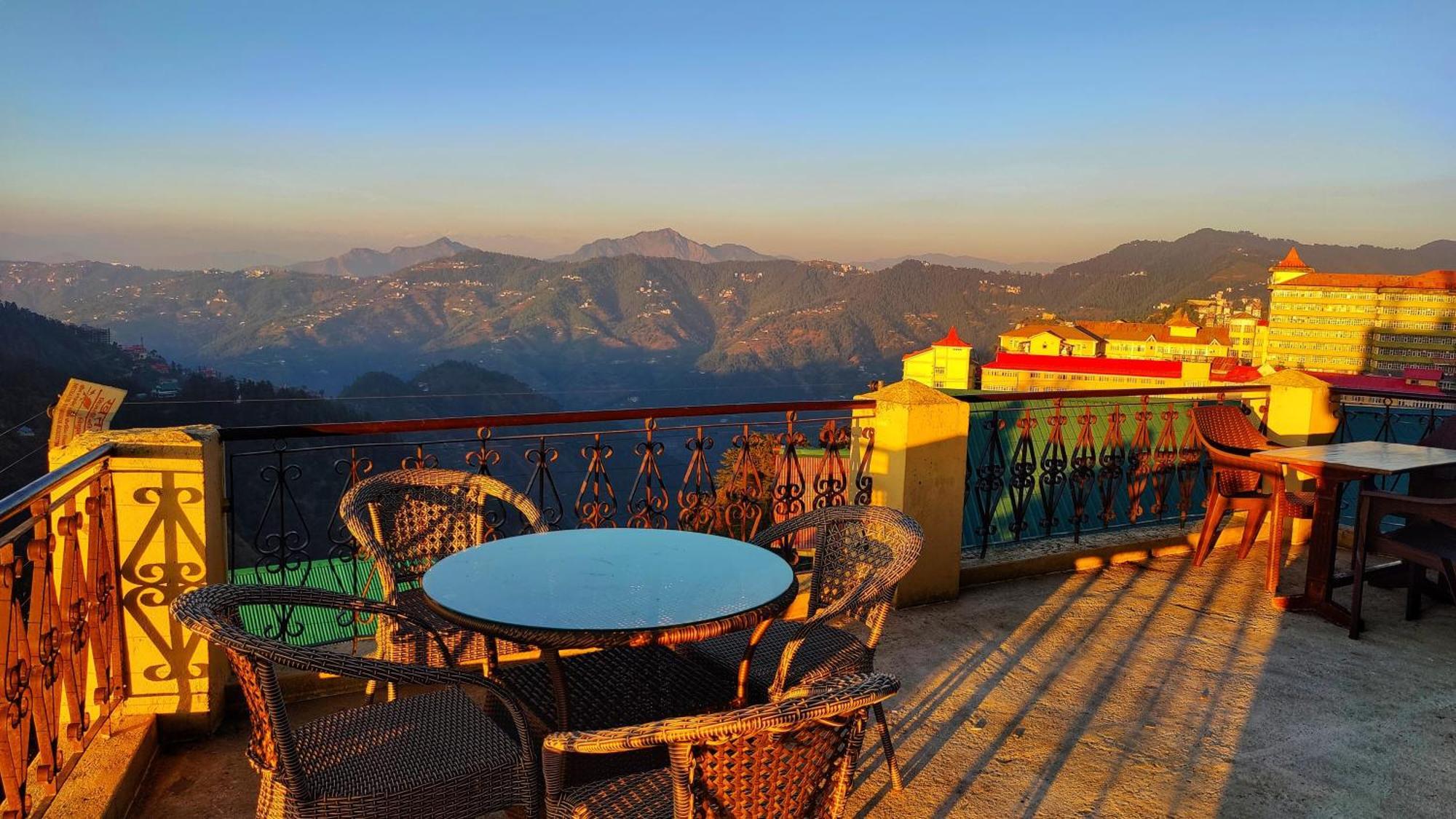 The Ashoka Inn 300Mts Walkable From Mall Road Shimla Exterior photo