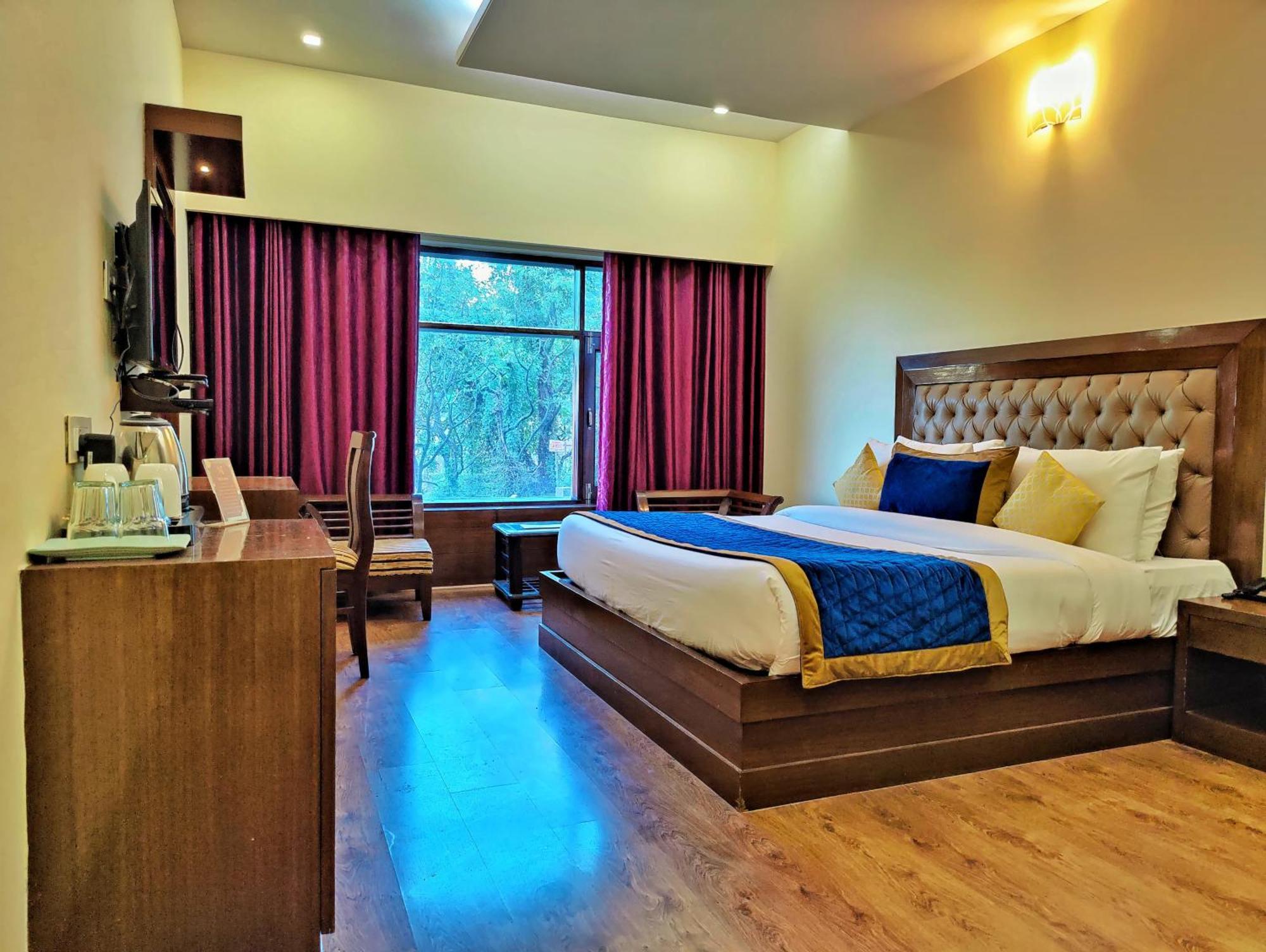 The Ashoka Inn 300Mts Walkable From Mall Road Shimla Exterior photo