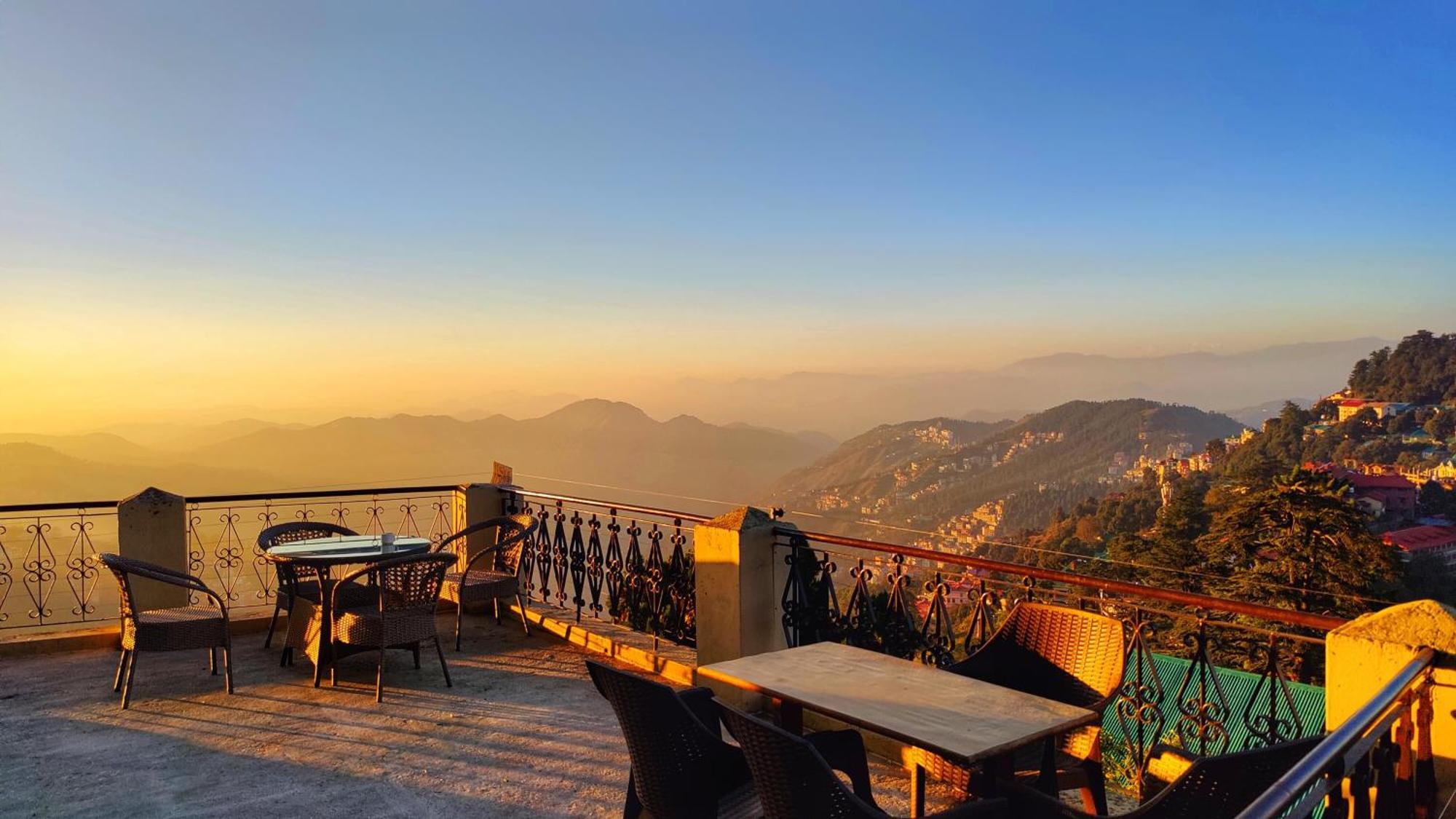 The Ashoka Inn 300Mts Walkable From Mall Road Shimla Exterior photo